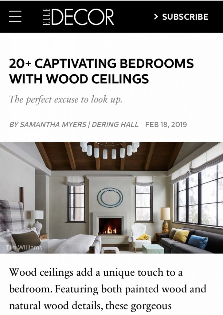 This image has an empty alt attribute; its file name is 20-Captivating-Bedrooms-with-Wood-Ceilings-Elle-Decor-2019-726x1024.jpg